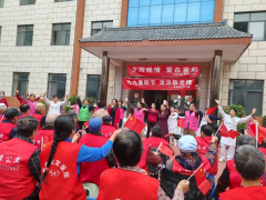 县区动态|眉县妇联开展重阳节敬老活动